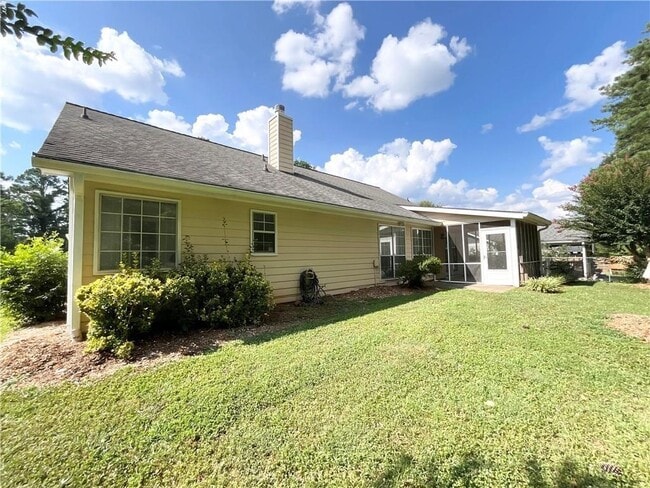 Building Photo - 3070 Bugle Dr