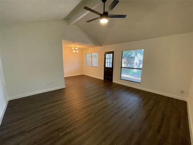 Building Photo - 4805 Bergfield Dr