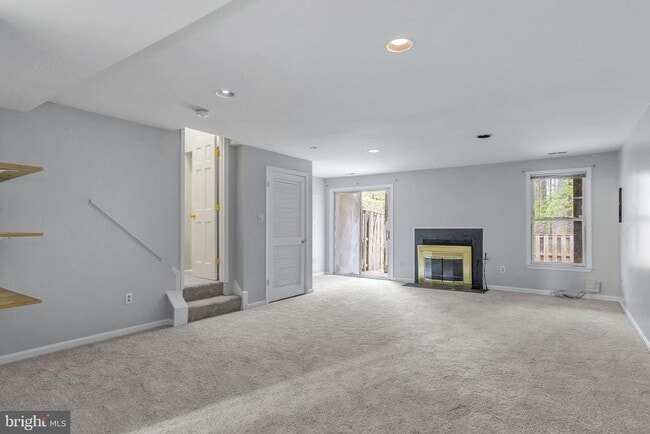 Building Photo - 7222 Lensfield Ct