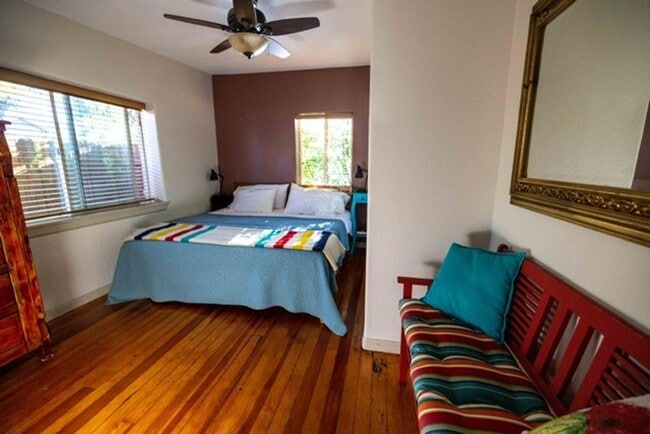 Building Photo - Modern Comfort with Fireplace & Yard | 2BR...