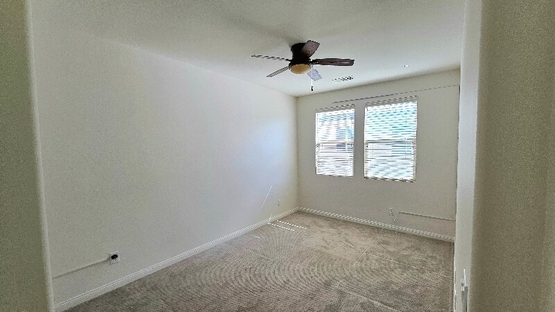 Building Photo - 16118 Veridian Cir