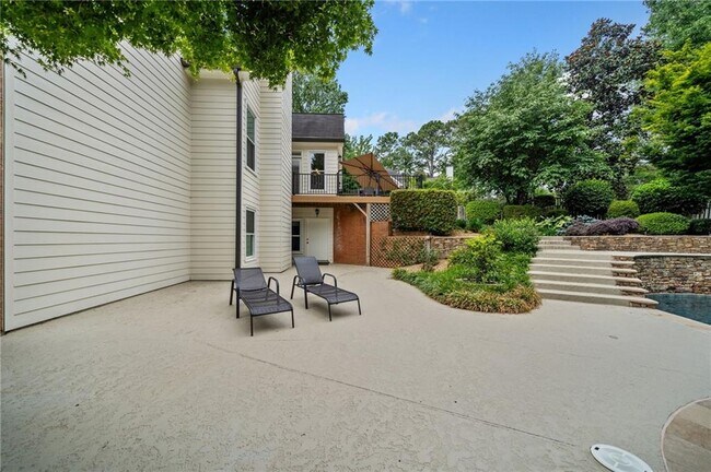 Building Photo - 12510 Preserve Ln