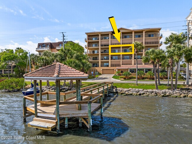 Building Photo - 29 Riverside Dr