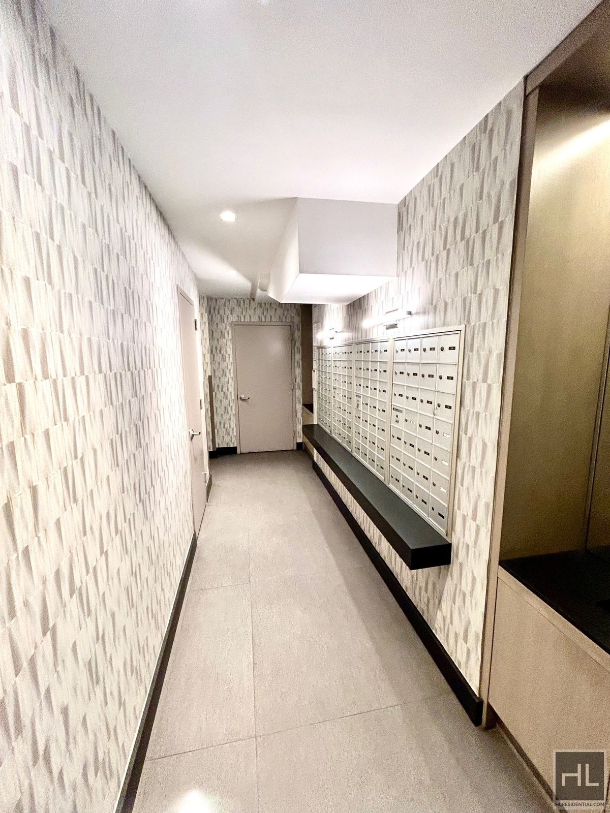 Building Photo - East 89 Street