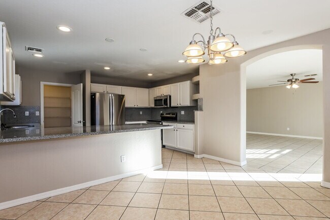 Building Photo - 3251 W Jessica Ln