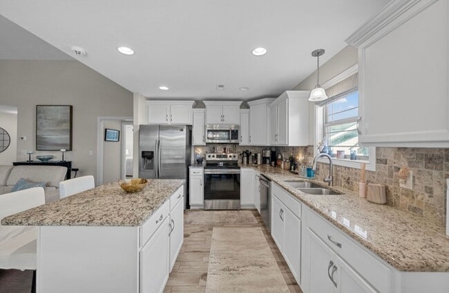 Building Photo - 2828 Russet Ridge Dr