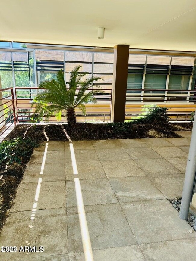 Building Photo - 7157 E Rancho Vista Dr