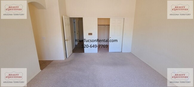Building Photo - Starr Pass Shadows 4 bedrooms and 2 bathrooms