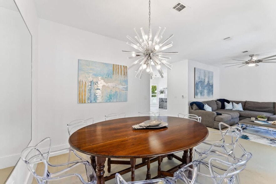 Building Photo - 429 Montigo Ave