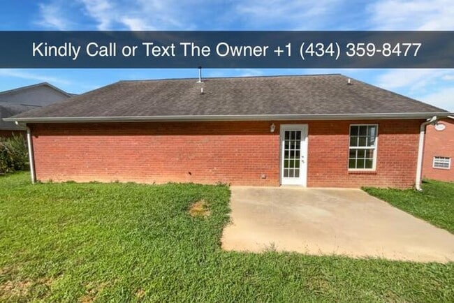 Building Photo - Single Family House