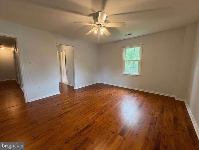 Building Photo - 5301 New Church Ct