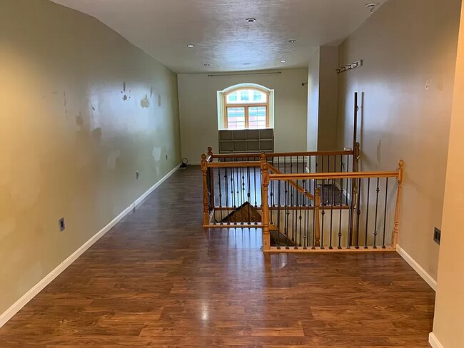 Building Photo - 92 S 24th St