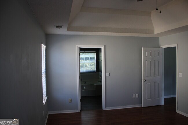 Building Photo - 6274 Katelyn Park