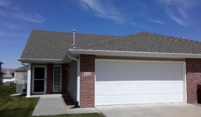 Building Photo - 8528 Flintlock Cir