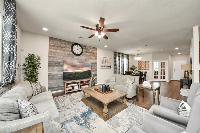 Building Photo - 15806 Winter Cypress Wy