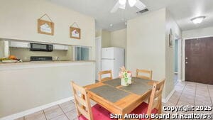 Building Photo - 334 Shin Oak Dr