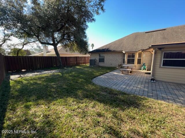 Building Photo - 2127 Forest Gate Dr W