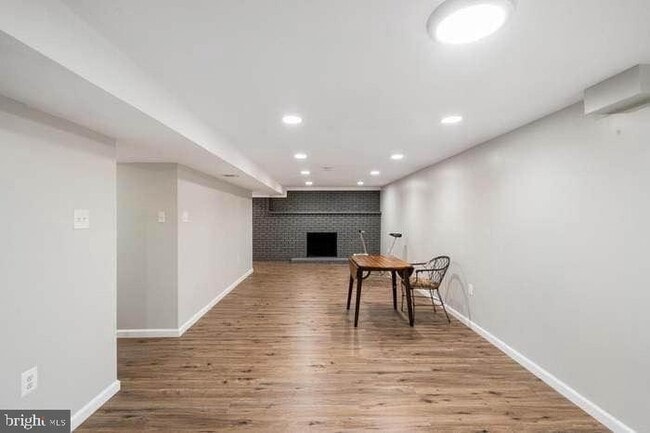 Building Photo - 4108 Kenny St