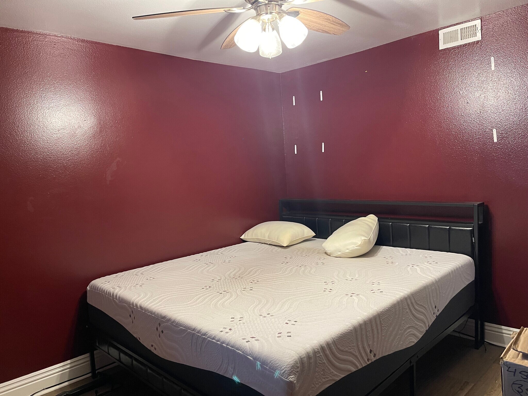 Building Photo - 4429 Tremont St