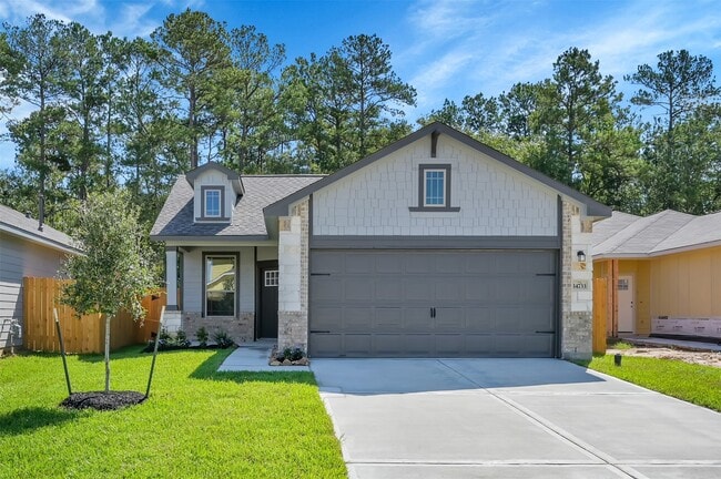 Building Photo - 14733 Pinion Ct