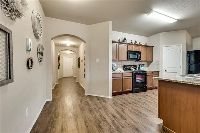 Building Photo - 2100 Shady Glen Trail