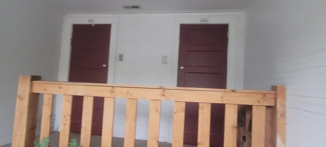 Building Photo - 614 S Fremont Ave