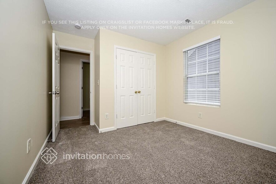 Building Photo - 4065 Mission Way