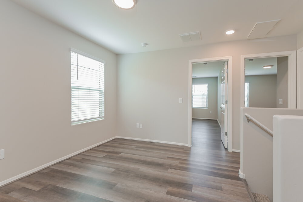 Building Photo - 6549 S Calle Diablo Dr