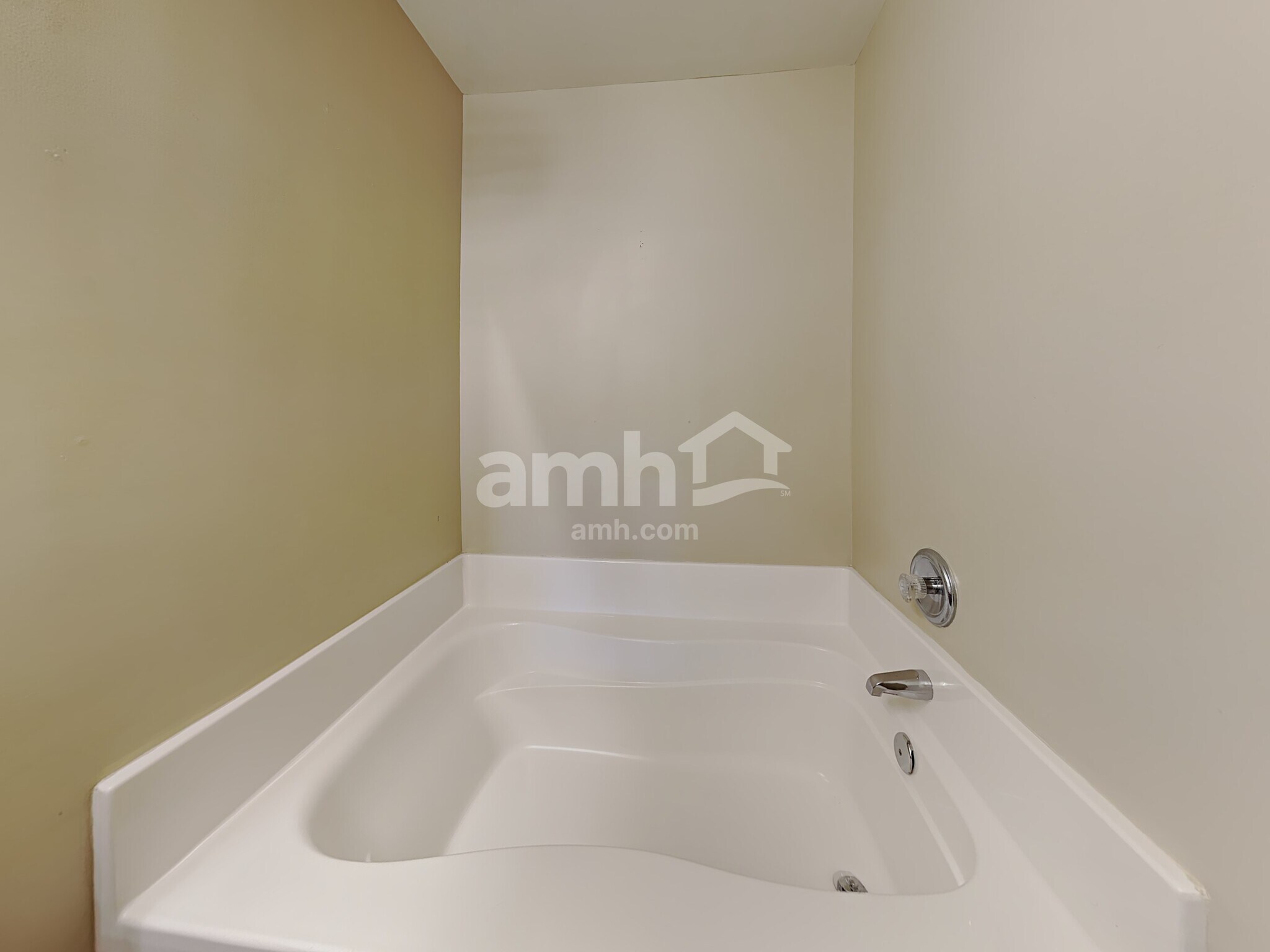 Building Photo - 412 Peach Grove Pl