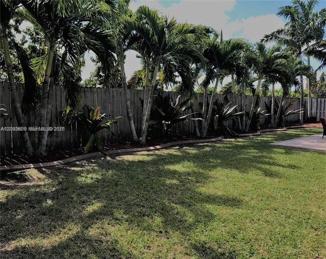 Building Photo - 12754 SW 209th Ln