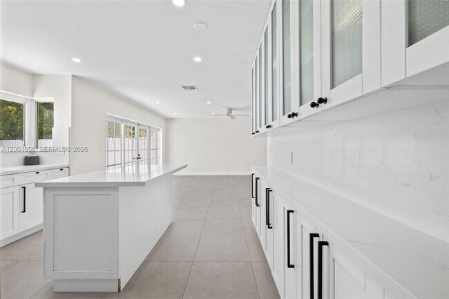 Building Photo - 9547 SW 146th Pl