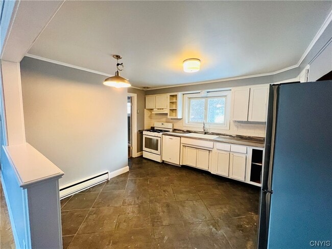 Building Photo - 24280 State Rte 971V