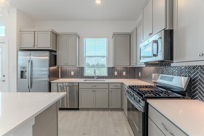 Building Photo - 21238 Black Gap Wildlife Dr