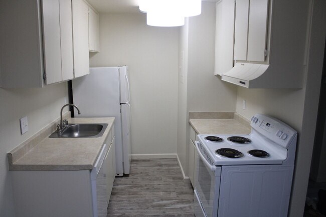 Building Photo - 5290 San Pablo Dam Rd