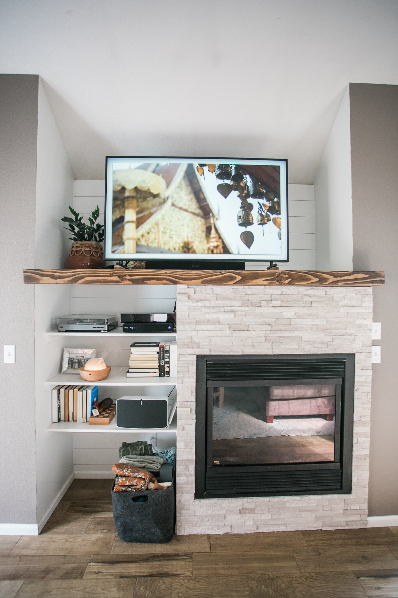 Building Photo - 2908 Des Moines Dr