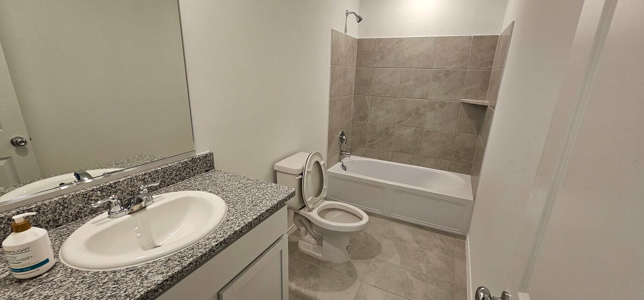Building Photo - 9205 Grackle Pl