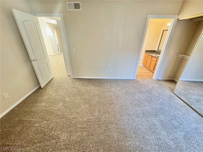 Building Photo - 9325 W Desert Inn Rd