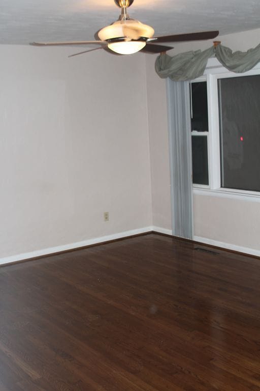 Building Photo - 105 bailey road