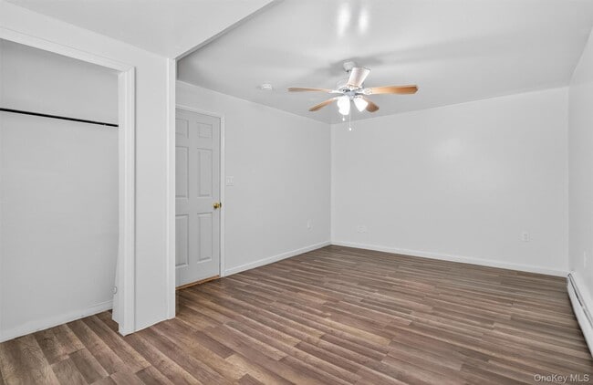 Building Photo - 376 Bridgeville Rd