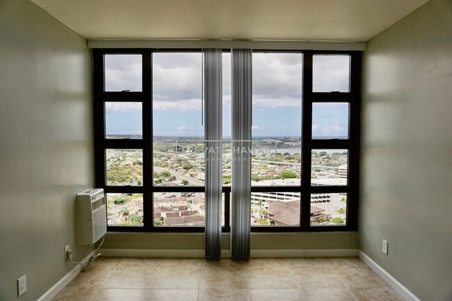 Building Photo - OCEAN VIEWS!! Pearl Regency 1 bed 1 bath 2...