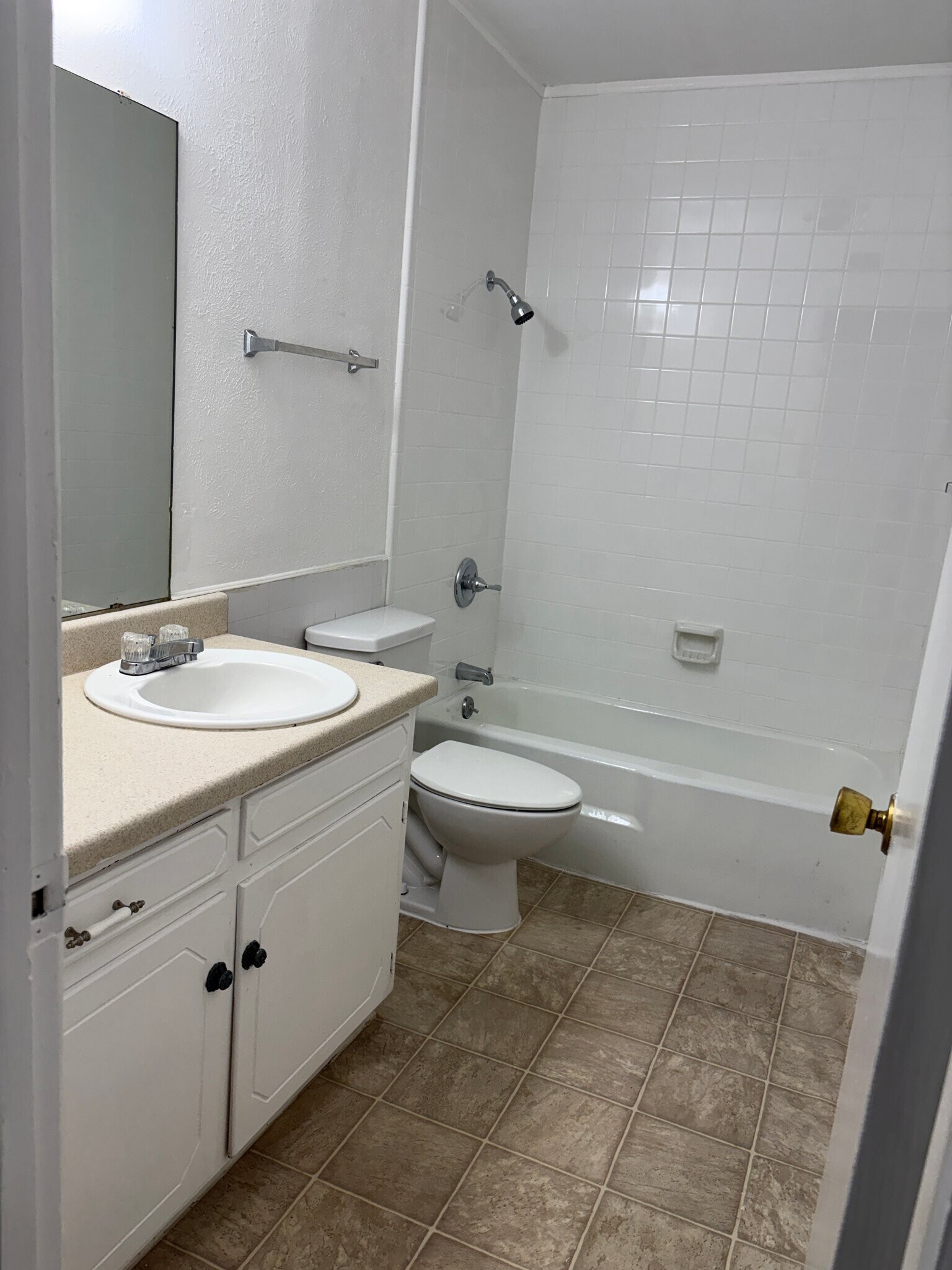 Building Photo - 5355 Wonder Dr