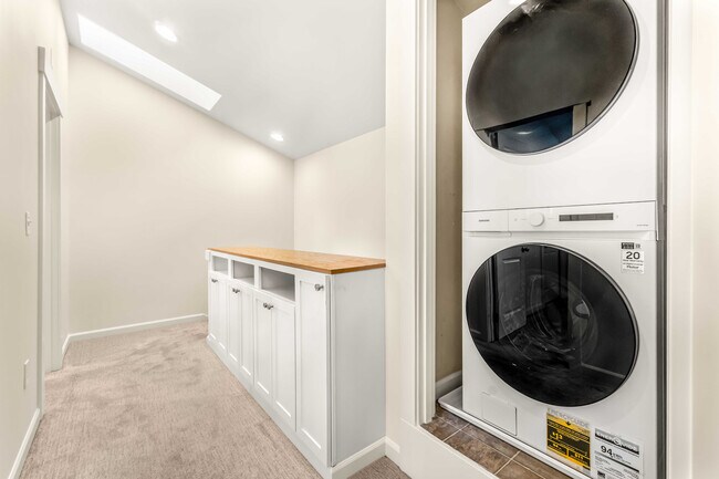 Building Photo - 1103 NW 85th St