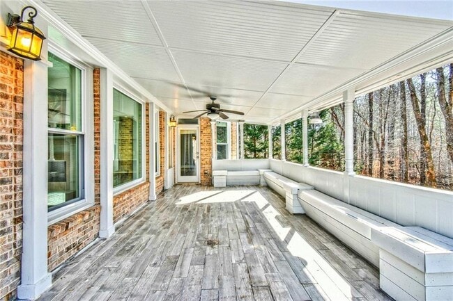 Building Photo - 2674 Nutwood Trce