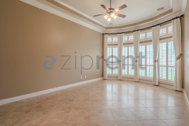 Building Photo - 27827 Patsy Pence St