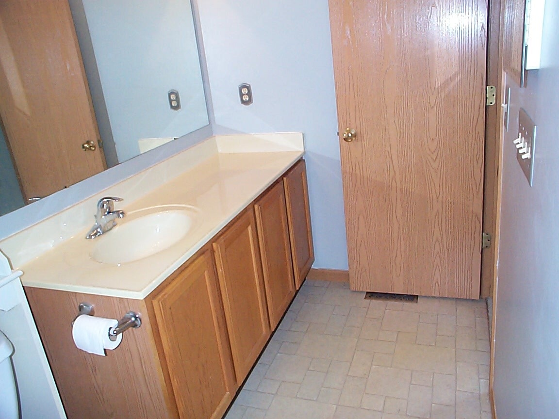 Master Bathroom - 5775 Coldcreek Dr