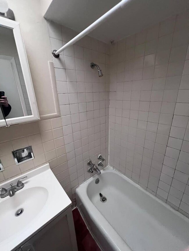 Building Photo - 3133 S 48th Ct