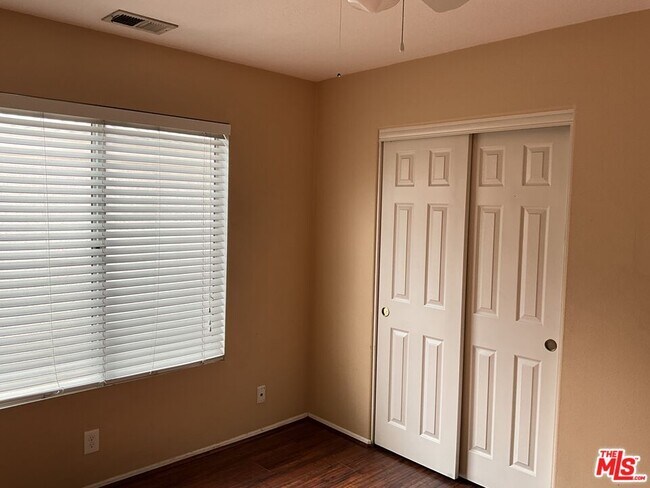 Building Photo - 8087 Tuscany St