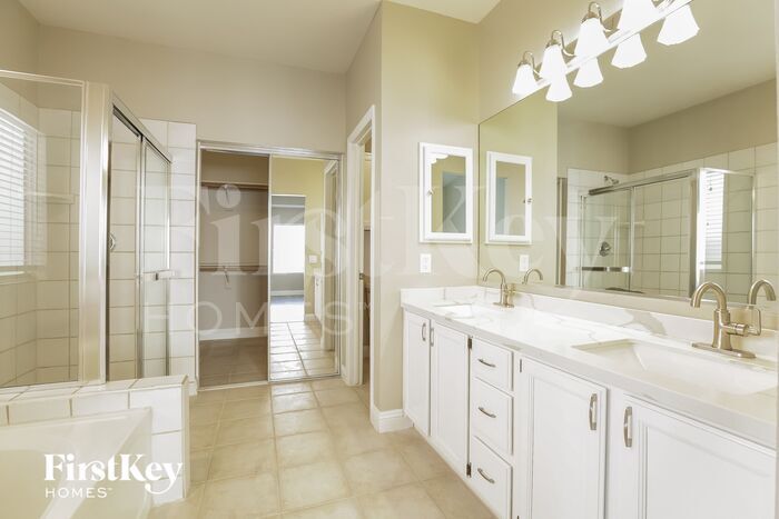 Building Photo - 9416 Sierra Summit Ave