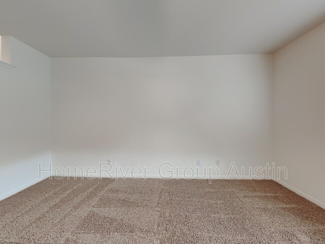 Building Photo - 18100 Speculator Ln
