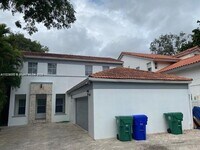 Building Photo - 1725 Tigertail Ave